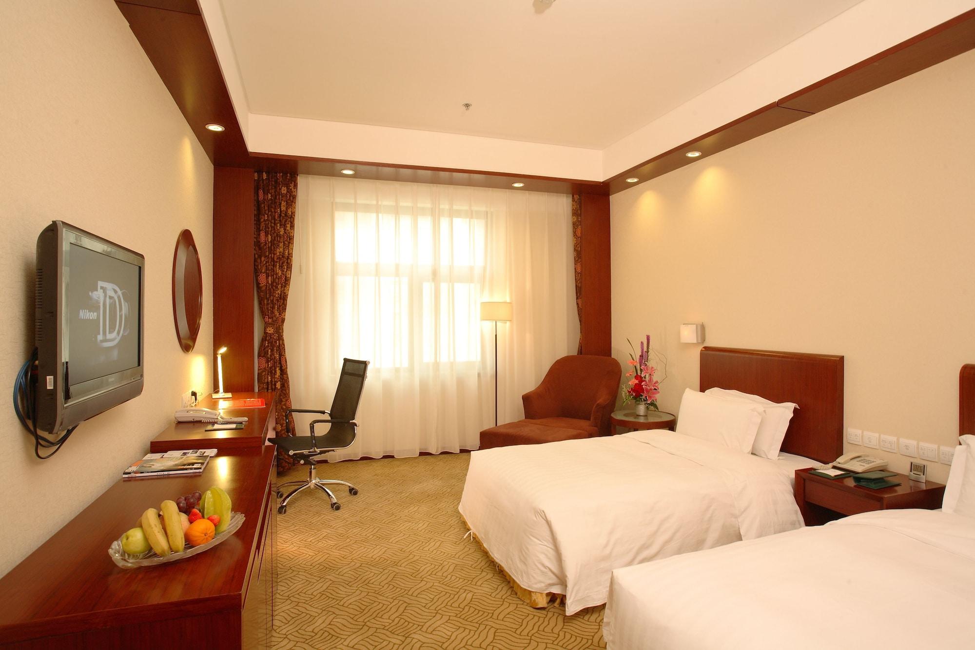 Oriental Garden Hotel 4*