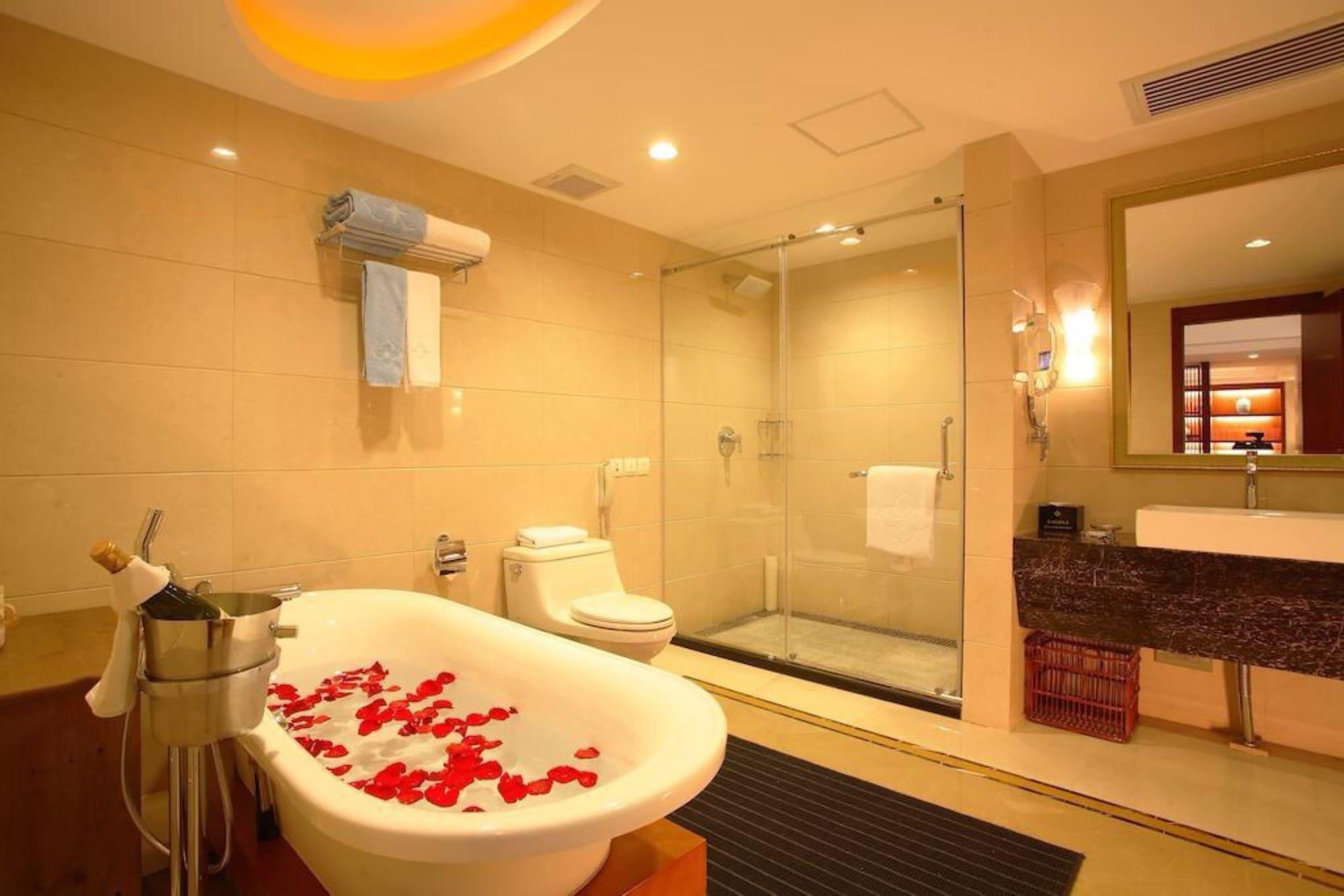 Oriental Garden 4*