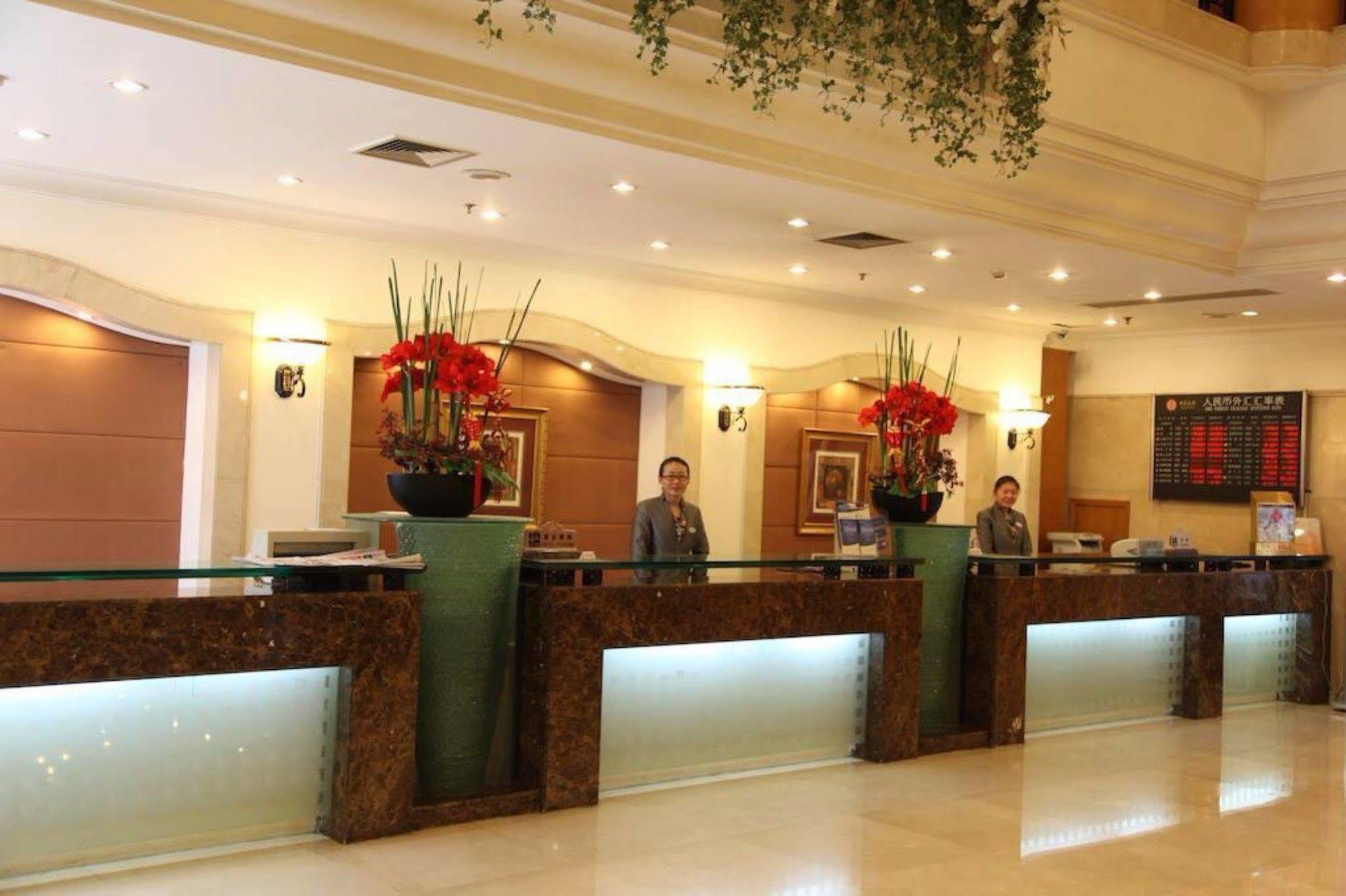 Hotel Oriental Garden Beijing