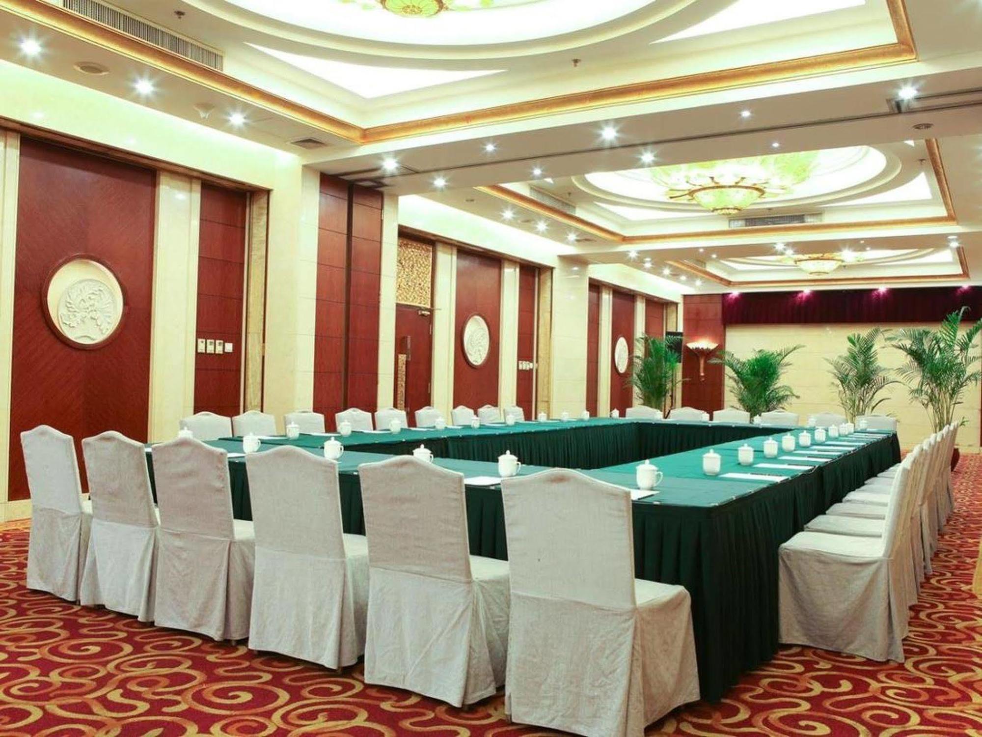 Oriental Garden Hotel Beijing