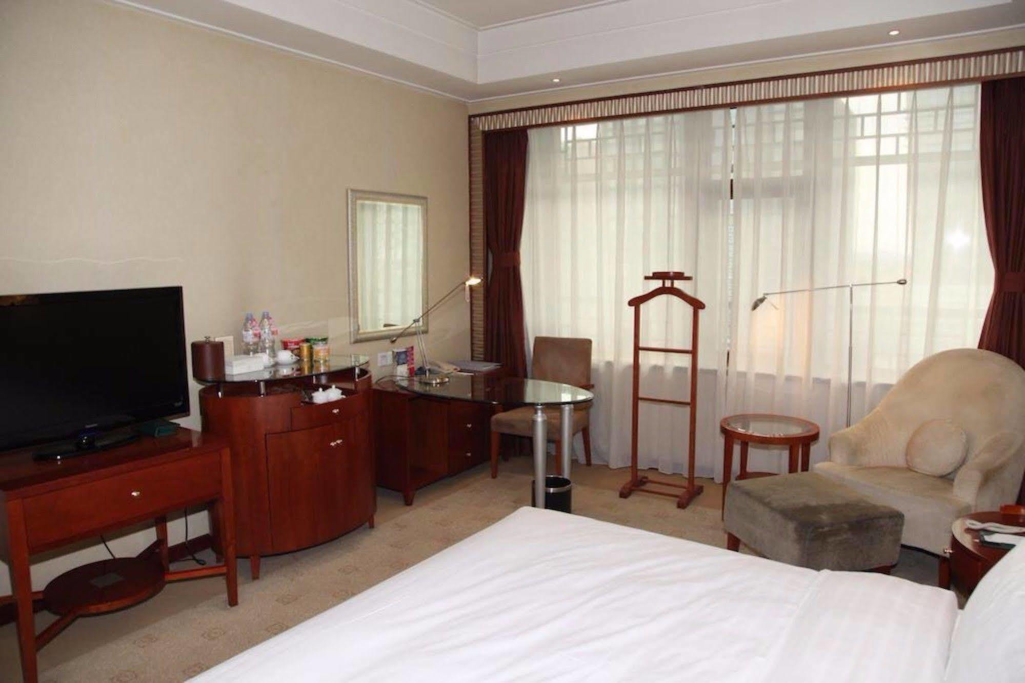 Oriental Garden 4*